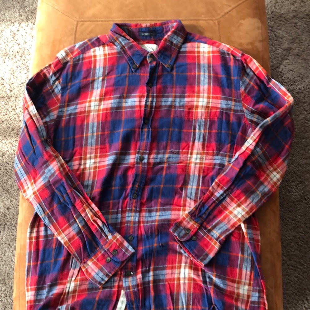 St. John’s Bay Flannel (L)